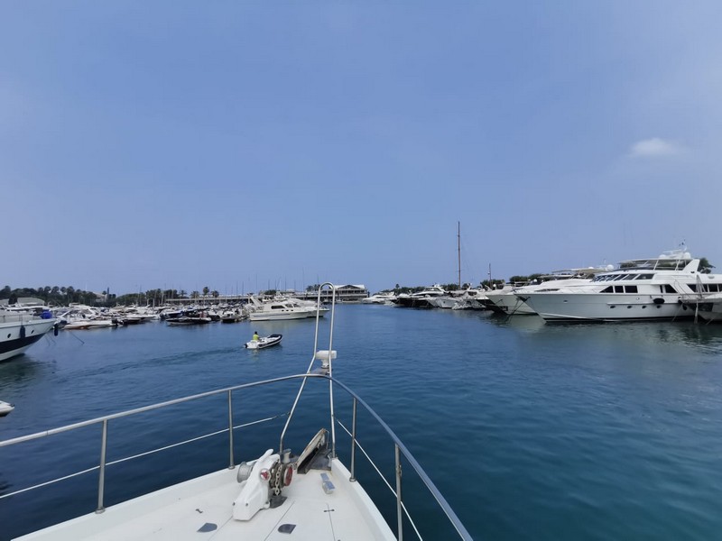 Boat trip To Miramar Resort